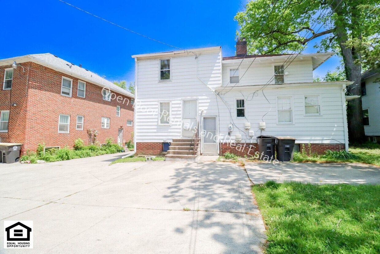 Foto del edificio - 3718 S Wayne Ave