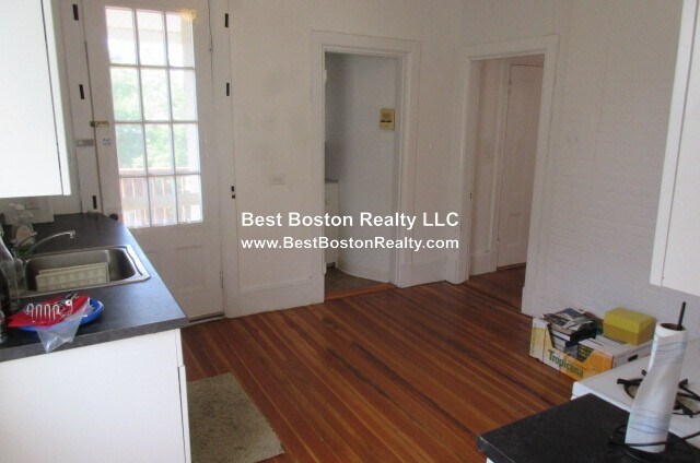 Foto del edificio - 63 Dana St