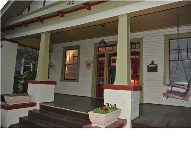 Building Photo - House - 402 19th Avenue 2 Bedroom/2 Bath
