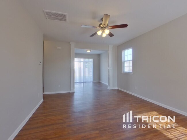 Foto del edificio - 9604 Forest Path Drive Charlotte NC