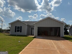 Building Photo - 172 ADALINE COURT