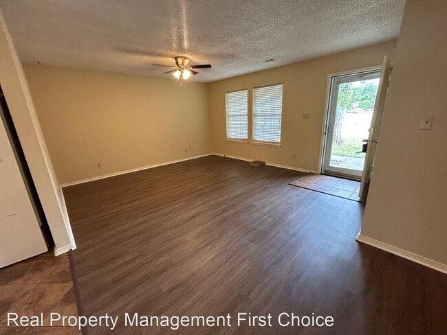 Building Photo - 3 br, 2 bath House - 1413 Grand Oak