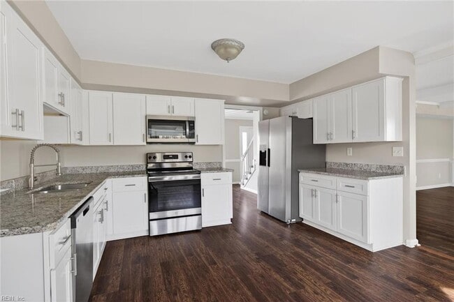 Building Photo - 1716 Chilhowie Cir