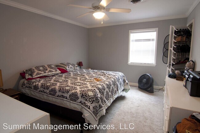 Building Photo - 3 br, 3.5 bath House - 518 Lee Cove