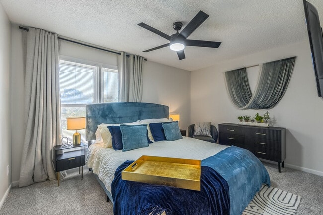 Building Photo - 7105 Chas Dr