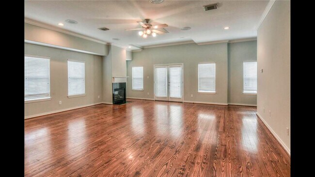 Foto del edificio - 5415 Kansas St