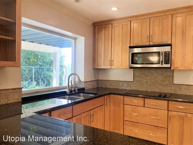 Building Photo - 4 br, 2.5 bath House - 1773 Avenida La Posta