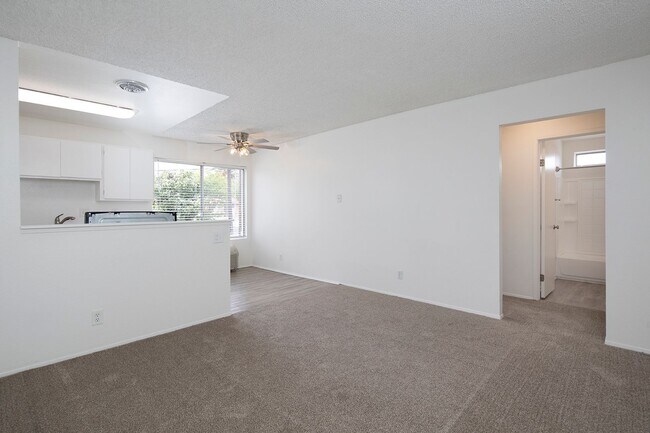 Foto del interior - Palm Estates Apartments