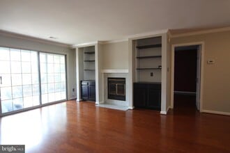 Building Photo - 12288 Wadsworth Way