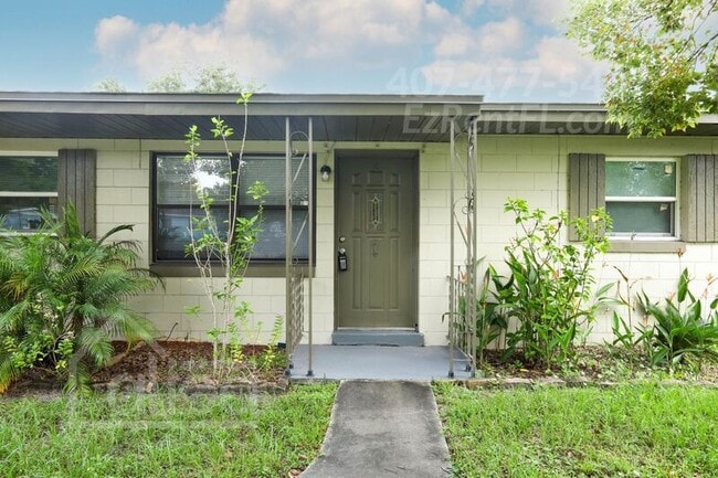 Photo - 210 Palm Pl House