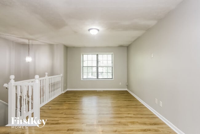 Building Photo - 3540 Bearwood Dr