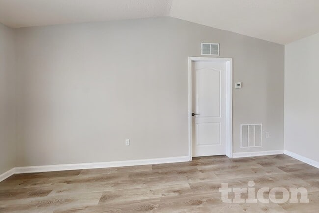 Building Photo - 45512 Ingleham Cir