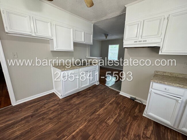 Building Photo - 1340 Pineview Rd