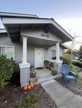 Building Photo - 2978 Rockview Pl