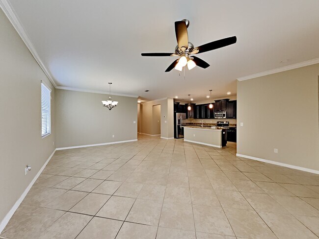 Building Photo - 13306 Wellington Hills Dr