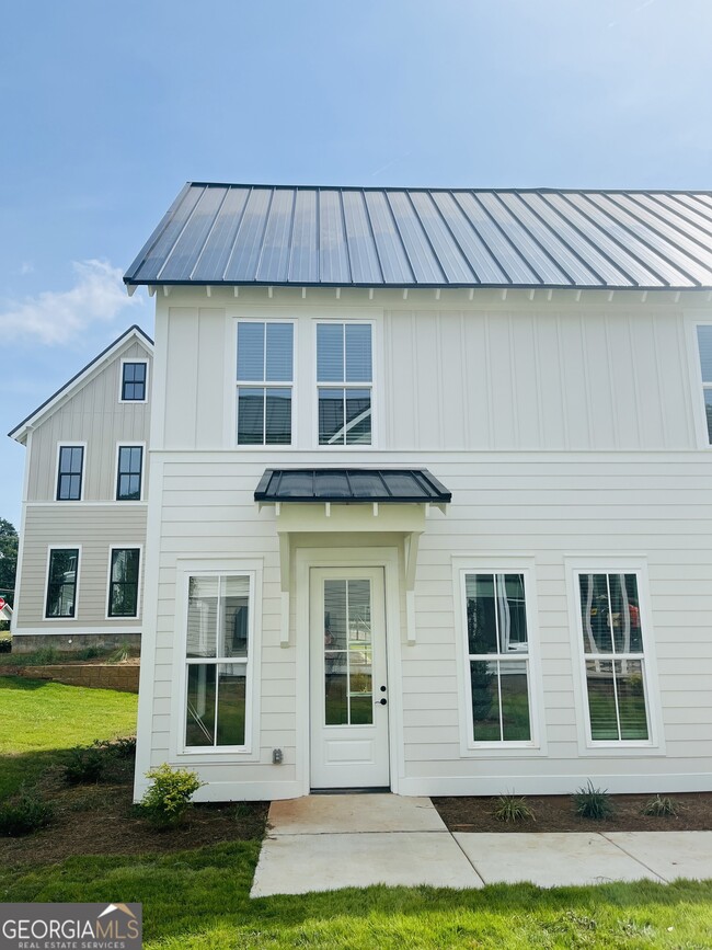 Building Photo - 107 Gardenia Ln