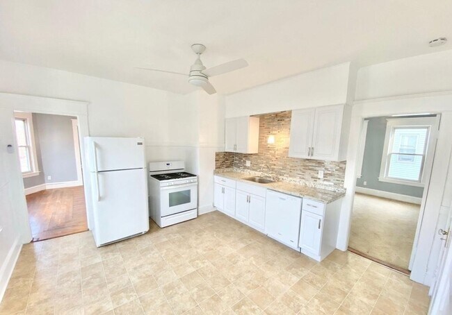 Building Photo - 13 Wigwam Pl