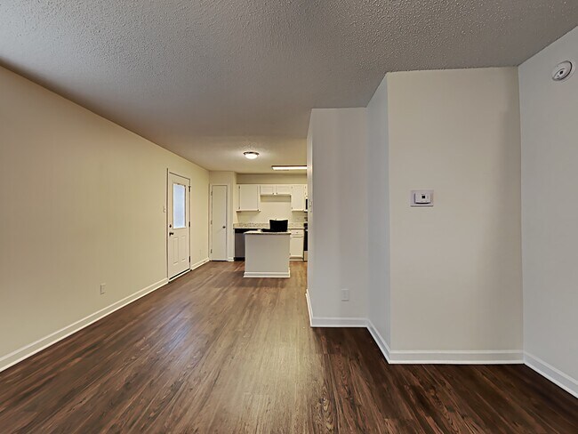 Building Photo - 2130 Summer Breeze Way