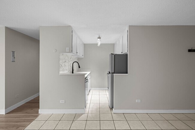 Foto del edificio - Updated 2-bedroom condo in Denver!