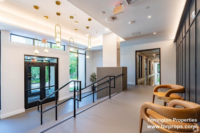 Foto del edificio - 289 Walk Hill St