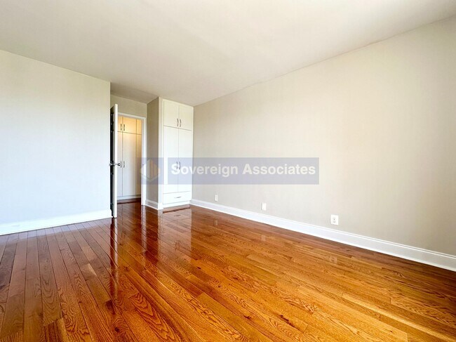 Foto del edificio - 33 North Third Ave