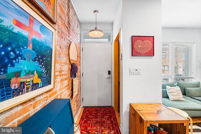 Foto del edificio - 2222 Oakford St