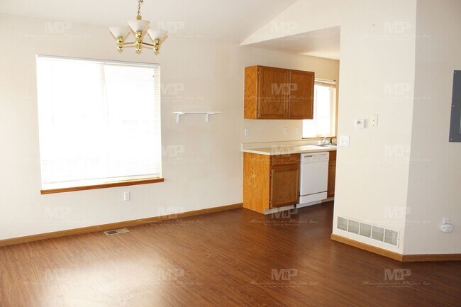 Foto del edificio - 520 S Howes St