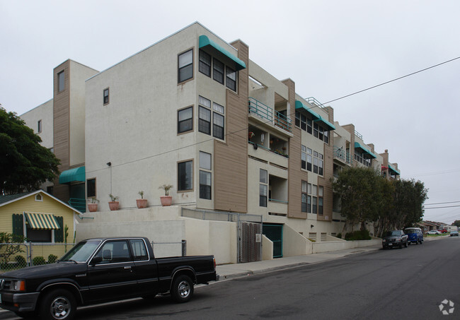 Building Photo - Ocean View Condominiums