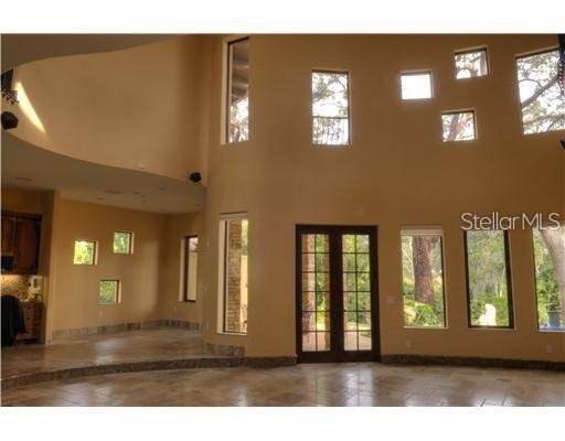 Foto del edificio - 1953 Freedom Dr