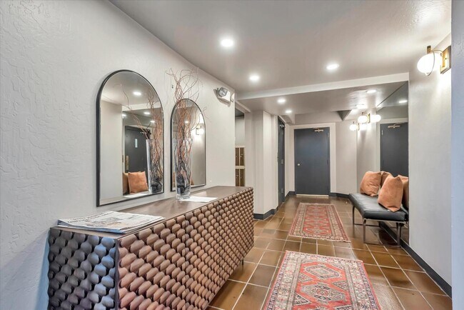 Foto del edificio - 30 Mounds Rd