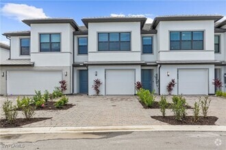 Building Photo - 27859 Solis Grande Dr
