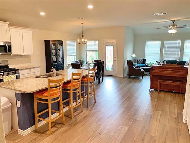 Building Photo - 4016 Spur Trail Dr