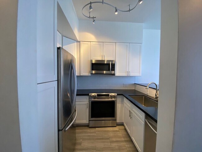 Foto del edificio - Hale Kaheka Penthouse Unit