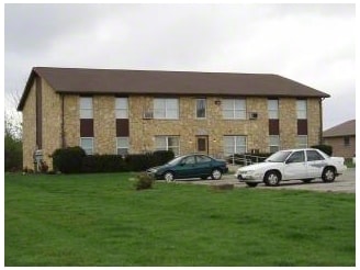 Stonebrook Apartments - Stonebrook of West College Corner