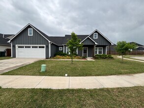 Building Photo - 502 Sonoma Ct