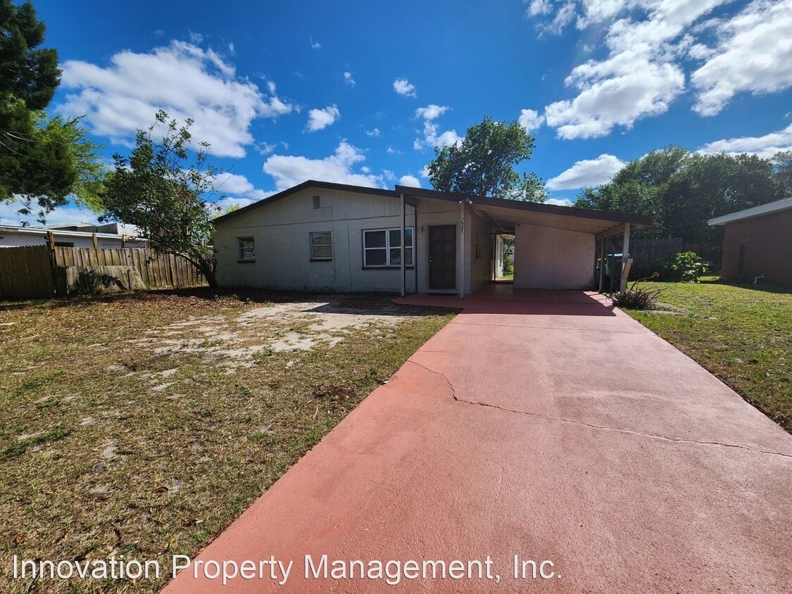 3 br, 1 bath House 2085 Nottingham Rd House Rental in Melbourne, FL