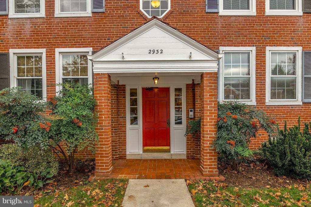 Foto principal - 2932 S Buchanan St