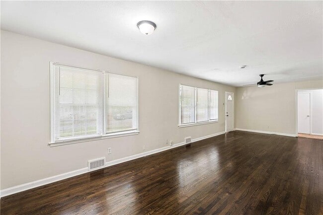 Building Photo - 2620 Wiggins St