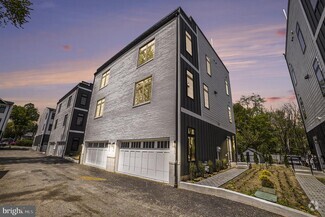 Building Photo - 203 Wigard Ave