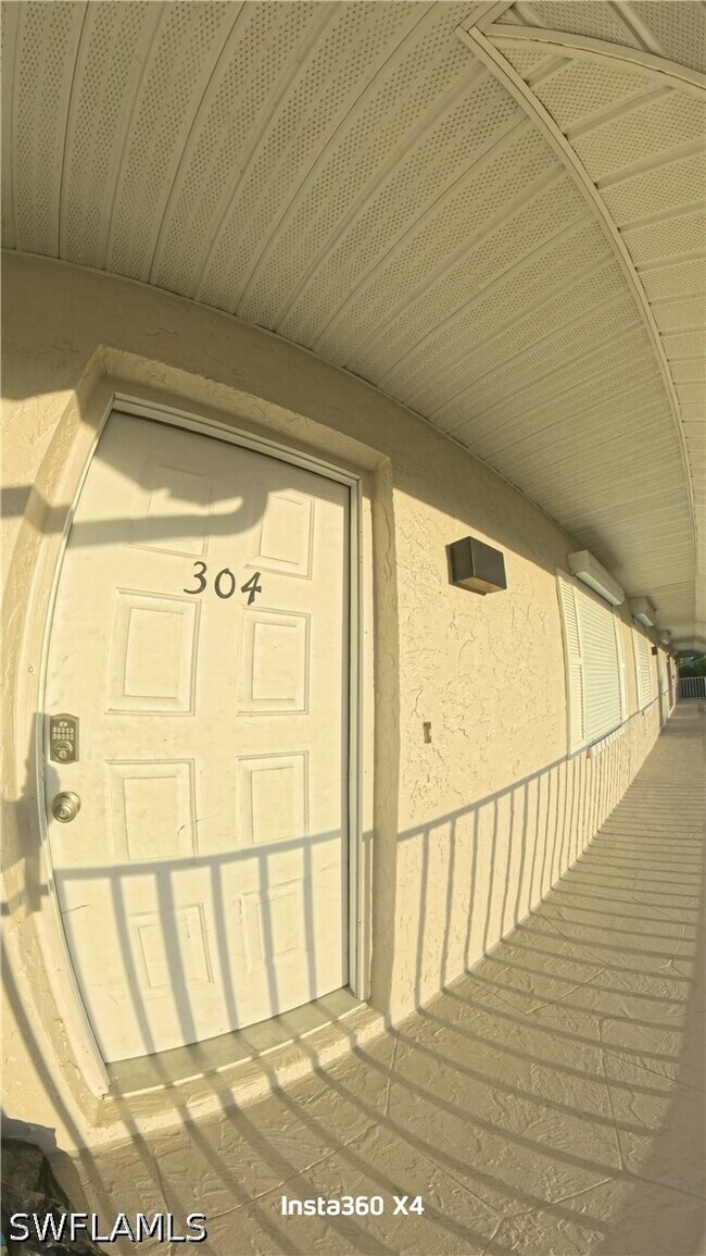 Foto del edificio - 3051 Sandpiper Bay Cir