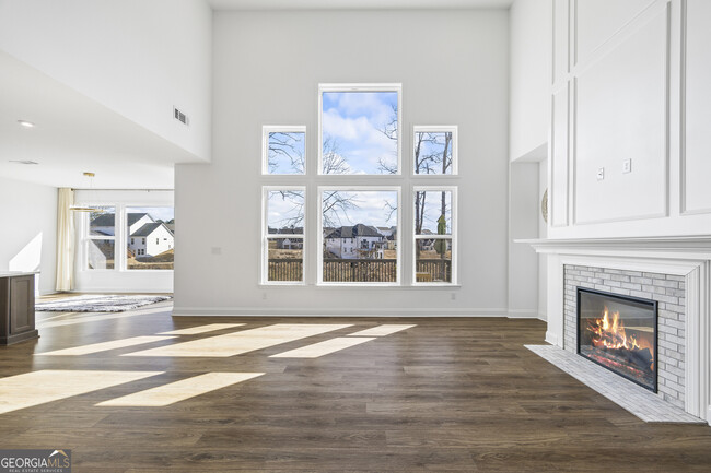 Building Photo - 690 Michigan Cir