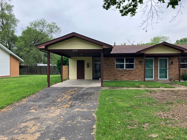 Foto del edificio - 2168 Muren Blvd