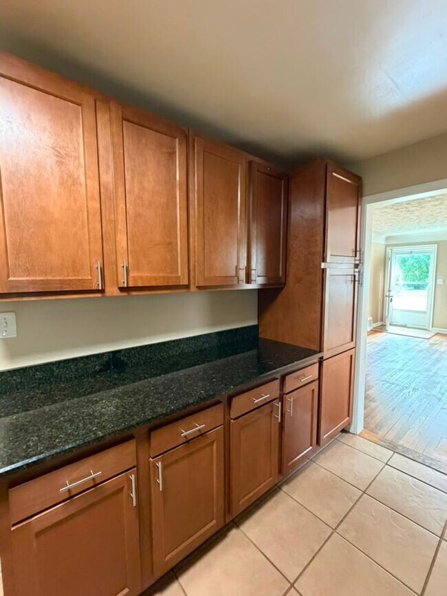 Foto del edificio - 1803 E 298th St