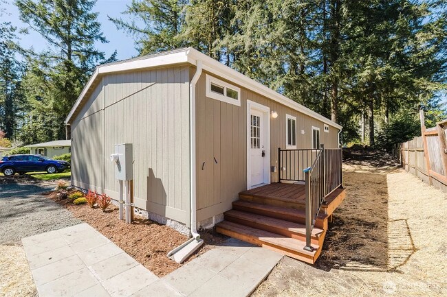 Foto del edificio - 2535 70th Ave SW