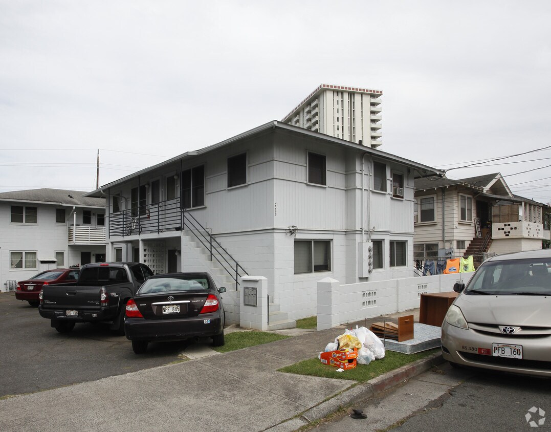 Primary Photo - 2230-2235 Date St