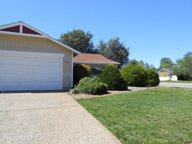 Building Photo - 3 br, 2 bath House - 3908 BRIGHTWOOD DR
