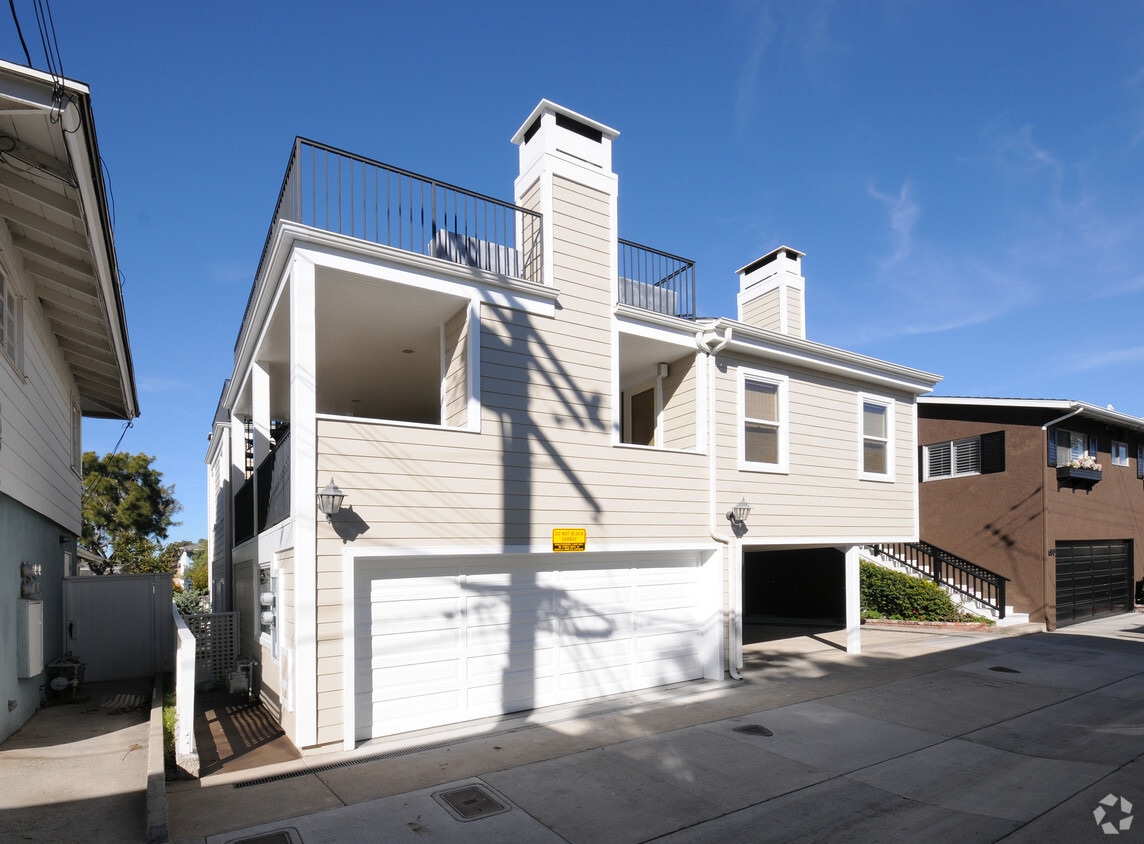 Building Photo - 314 Larkspur Ave