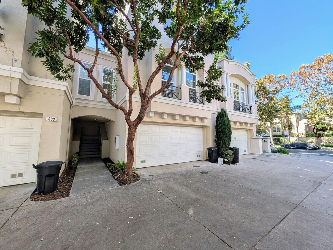 Photo - 827 Harmony Place