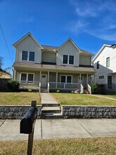 Building Photo - 1911 9th Ave N