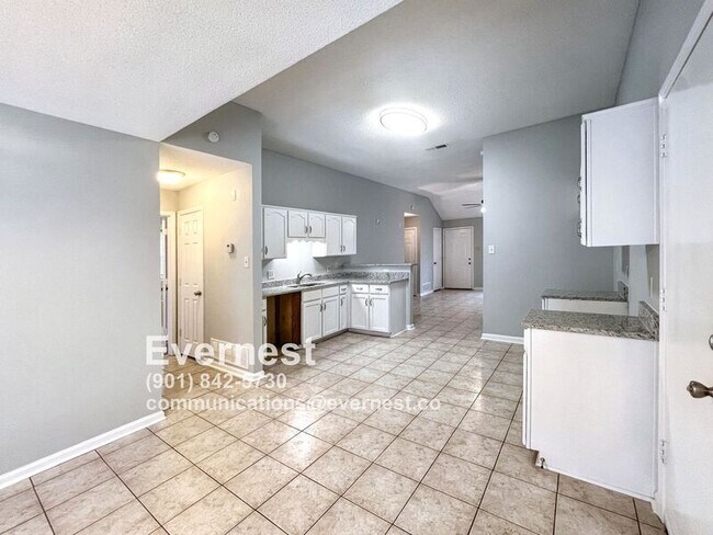Foto del edificio - 4416 Elysian Dr